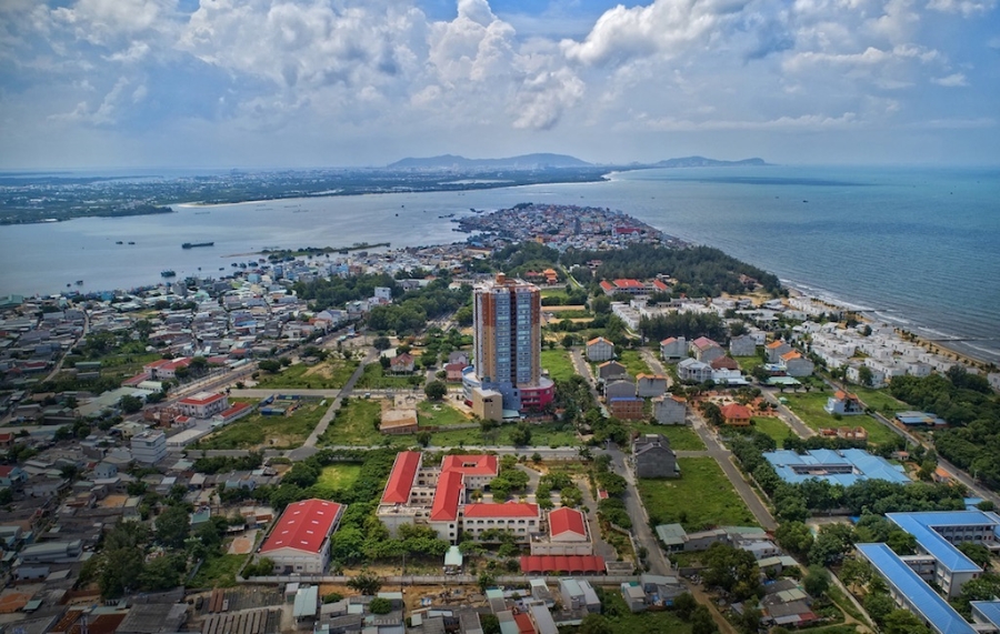 Nỗ lực về đích huyện nông thôn mới nâng cao giúp Long Điền trở thành “miền quê đáng sống”.