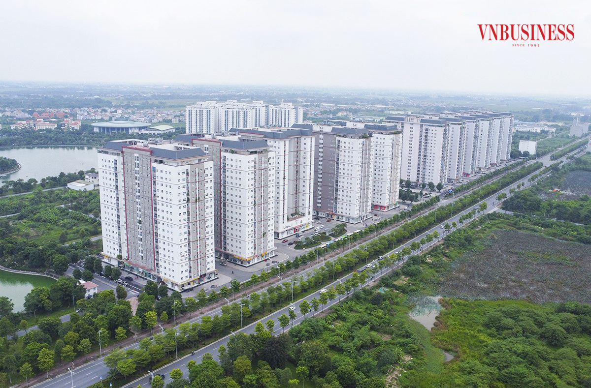 Người mua nhà vẫn đang đỏ mắt tìm căn hộ bình dân giá 2-3 tỷ đồng &lpar;Ảnh: Phạm Hòa&rpar;.