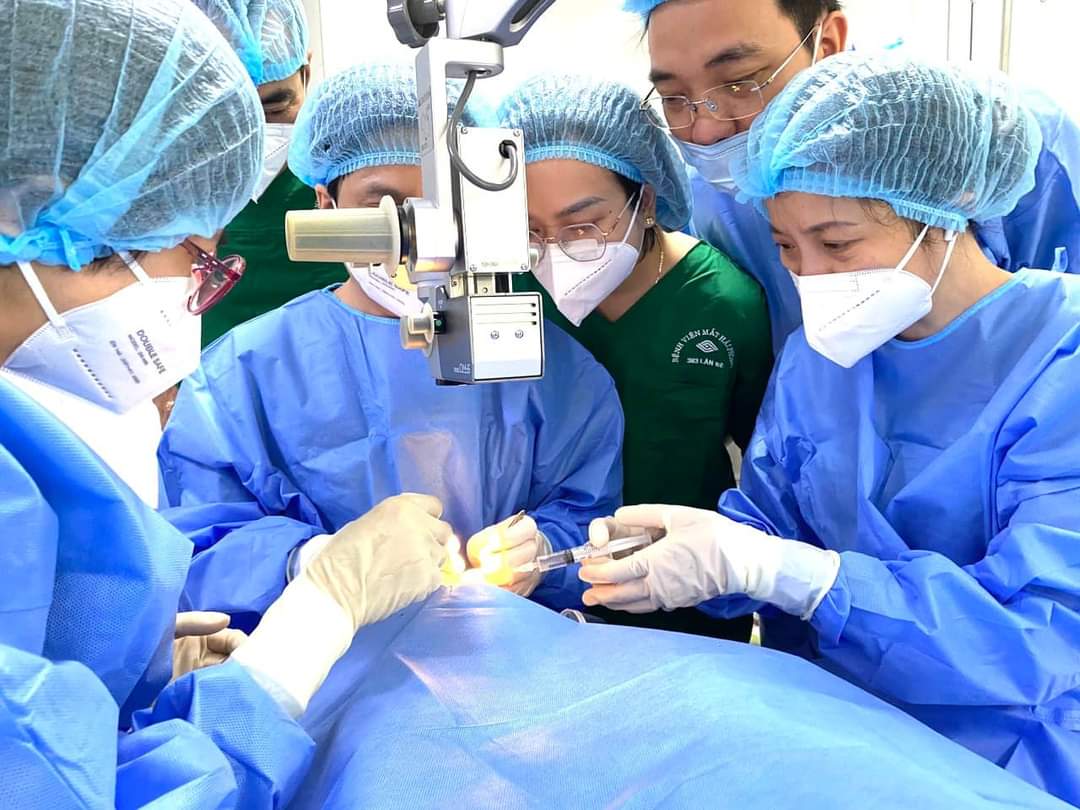 Đến nay, bệnh viện đã làm chủ được rất nhiều kỹ thuật khó, chuyên sâu về mắt &lpar; ảnh Tư liệu&rpar;.