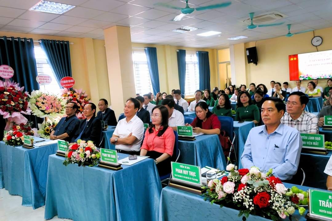 Quang cảnh buổi lễ.