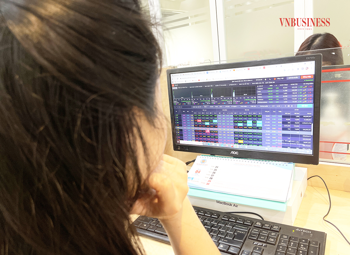 VN-Index vẫn chứng kiến chuỗi tăng giá, song nhu cầu hiện thực hóa lợi nhuận đã dâng cao.