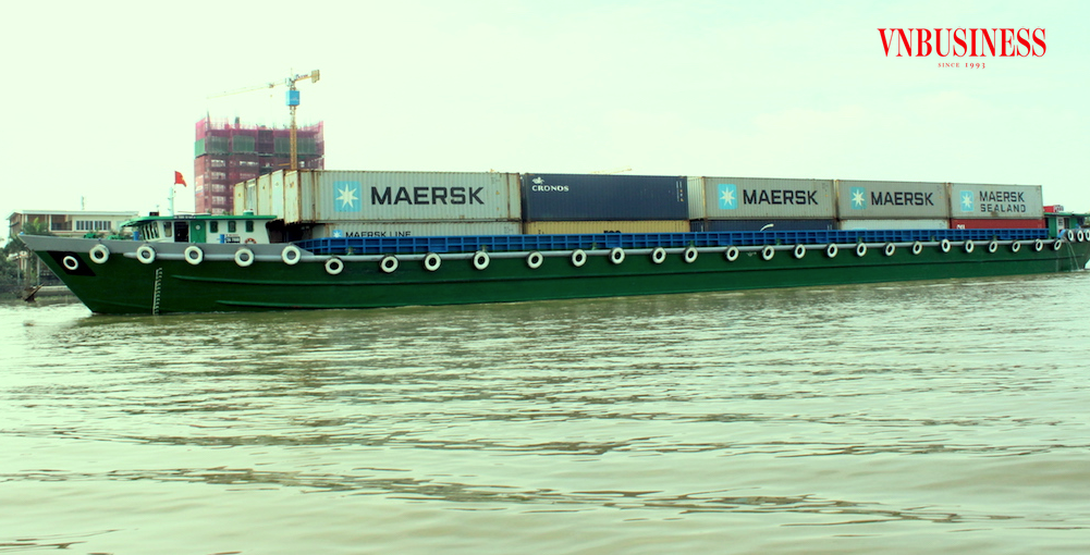 Mới đây hãng vận tải biển toàn cầu Maersk đã thông báo chi tiết về các khoản phụ phí dự kiến mà các chủ hàng sẽ phải đối mặt trong năm tới.