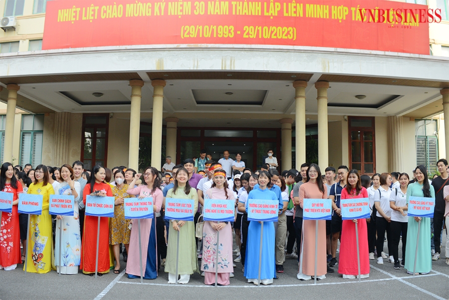 Tham gia Hội thao là cán bộ, công chức, viên chức, người lao động đang công tác tại Liên minh HTX Việt Nam và các đơn vị trực thuộc.