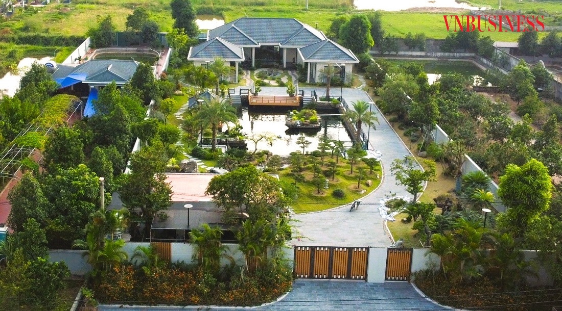 Đây là căn biệt thự được nhận định là có quy mô hoành tráng và đẹp nhất trong khu vực này.