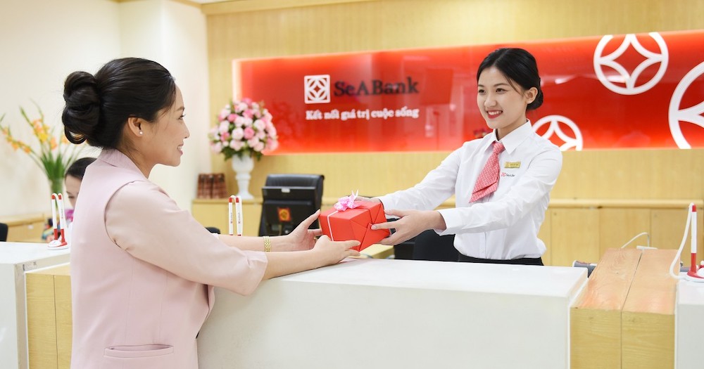 SeABank vừa chuyển nhượng 100% vốn tại PTF cho Công ty AEON Financial của Nhật Bản.