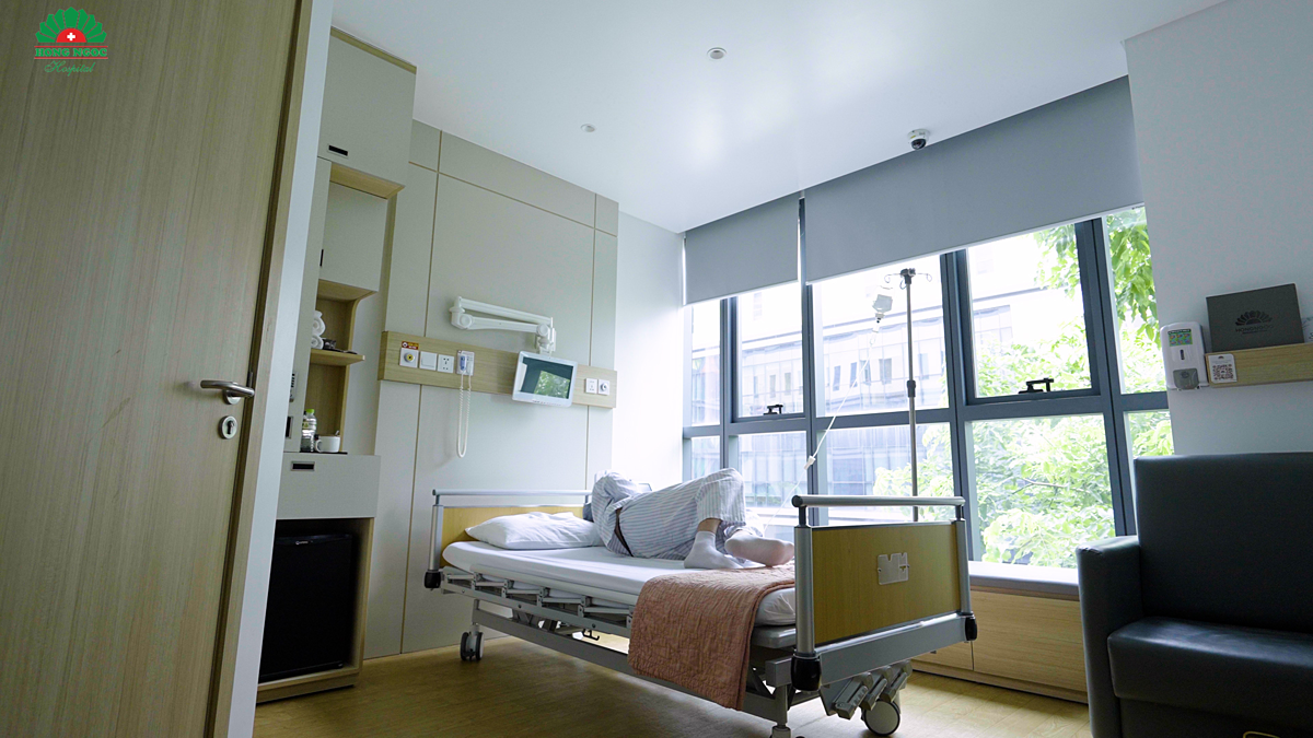 Những bệnh nhân K giai đoạn cuối chịu những cơn đau khủng khiếp và dai dẳng.