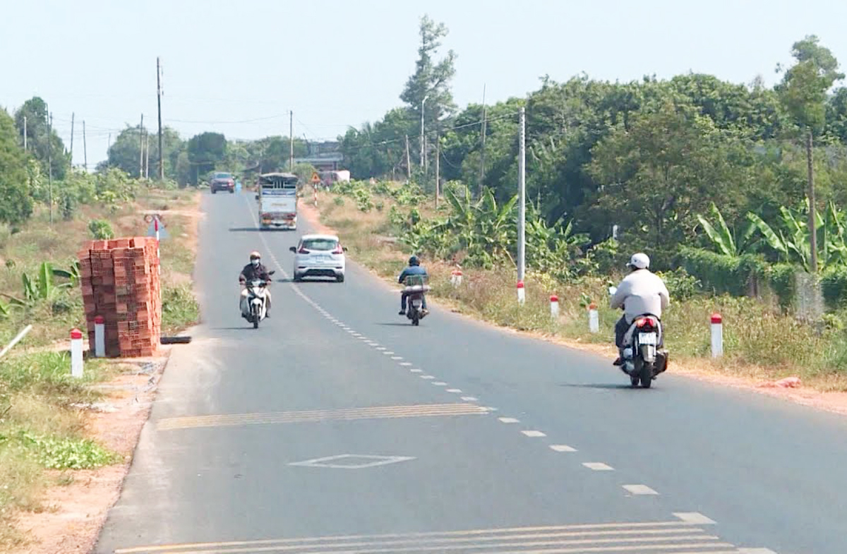 Cơ sở hạ tầng kinh tế - xã hội huyện Thống Nhất ngày càng được nâng lên.