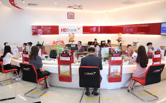 Nhiều ngân hàng không chỉ tích cực cho vay các dự án xanh, mà ngày càng mở rộng quy mô tín dụng xanh thông qua việc huy động vốn từ các định chế tài chính nước ngoài.