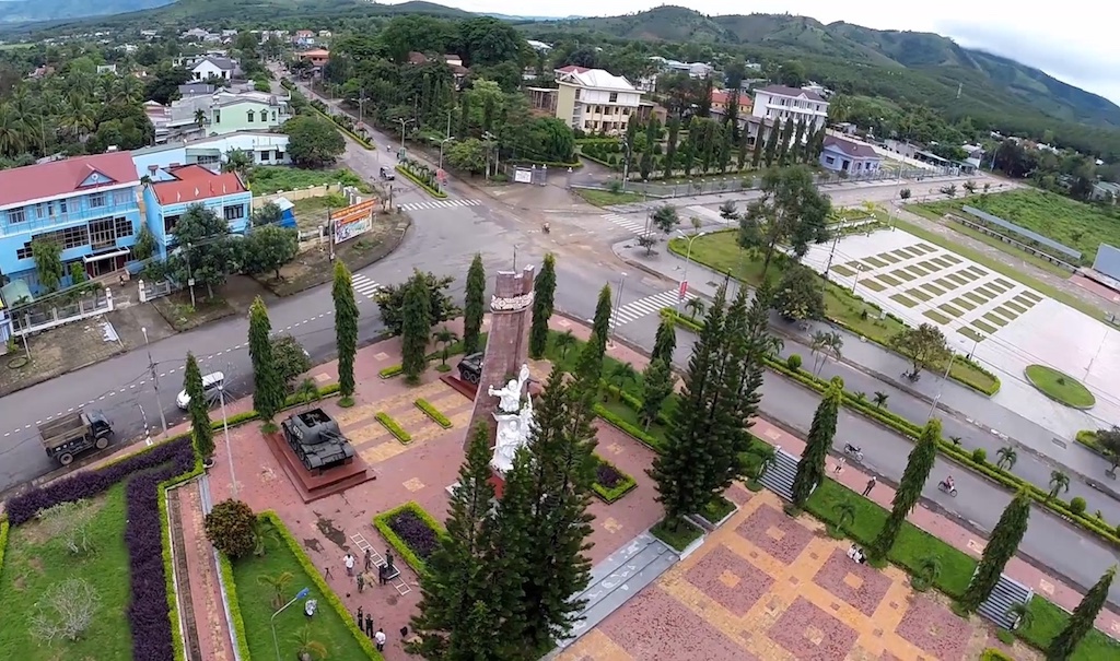 Huyện Đắk Tô đang nỗ lực để đạt các tiêu chí trong xây dựng nông thôn mới.