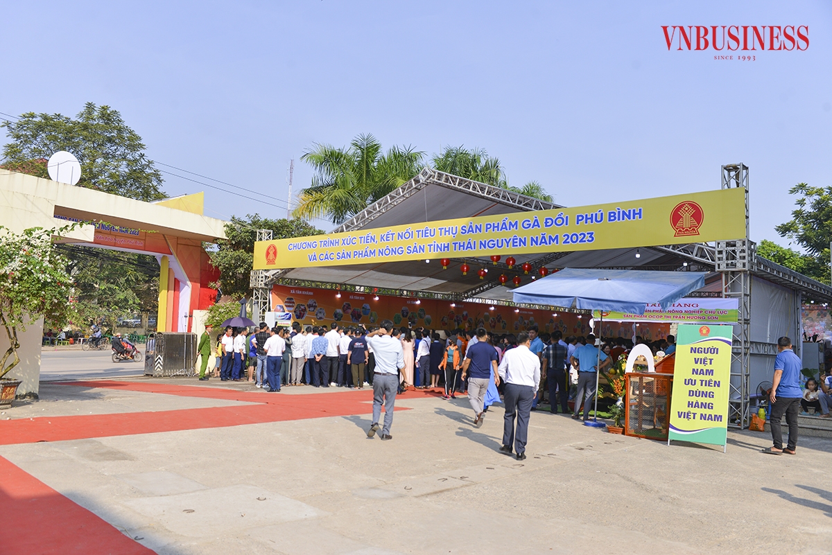 Chương trình thu hút sự tham gia của nhiều HTX là chủ thể của những sản phẩm được kết nối tiêu thụ như: Gà đồi Phú Bình, cao ngựa bạch, cao hươu, nhung hươu, dầu lạc Quang Hà, gạo J02, các sản phẩm trà, sâm Bố Chính, miến Việt Cường, mỳ gạo bao thai Định Hóa, cơm nếp Thầu Dầu... và nhiều sản phẩm khác.