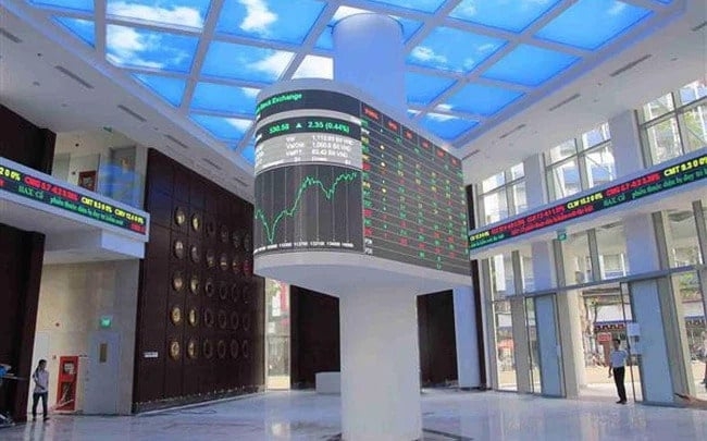 Tính đến 27/11/2023, danh sách cổ phiếu bị HoSE cắt margin gồm 87 mã chứng khoán.