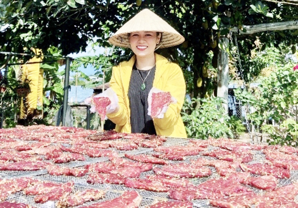 Sản phẩm OCOP ở Krông Pa đang mang lại giá trị kinh tế cao cho người dân &lpar;Ảnh: Lê Nam&rpar;.