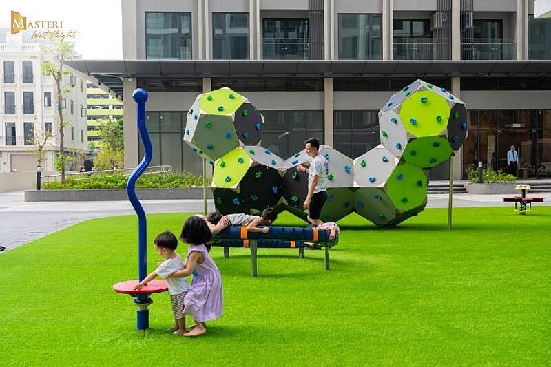 Cuộc sống mới tiện nghi và đầy ắp những điều thú vị bởi hệ tiện ích đa dạng từ bên trong đến bên ngoài tòa nhà đã hoàn thiện tại Masteri West Heights.