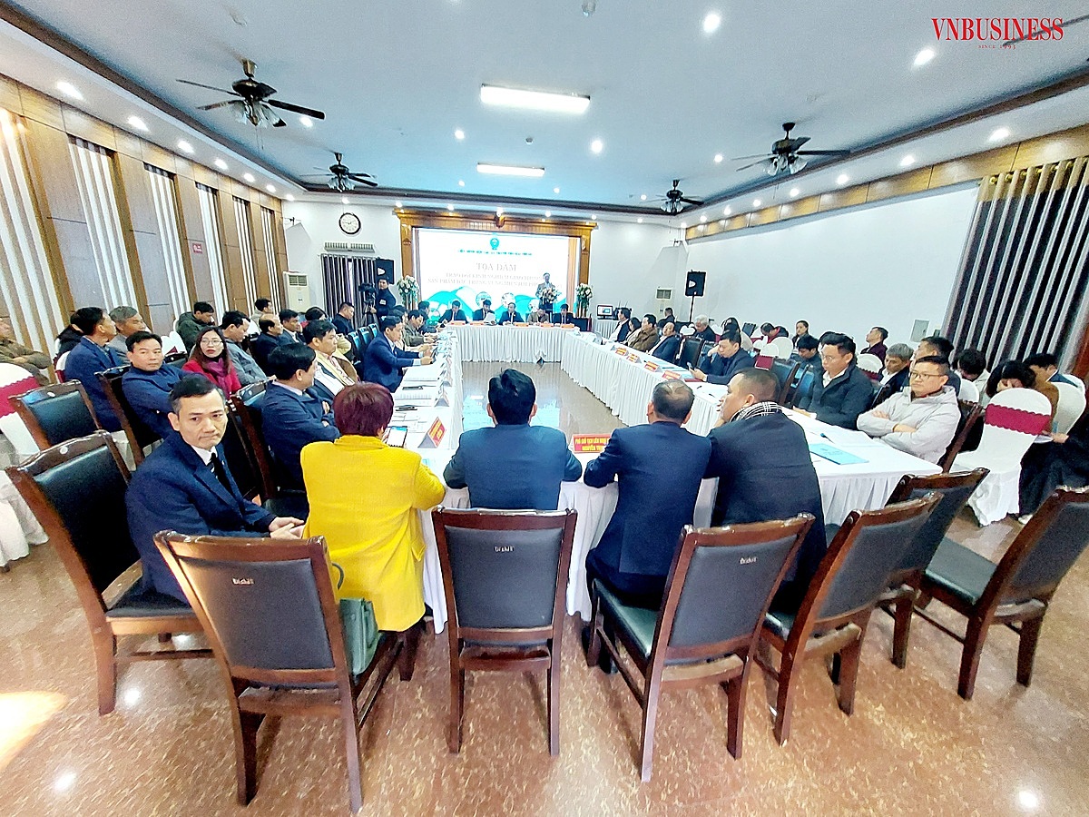 Quang cảnh buổi tọa đàm.