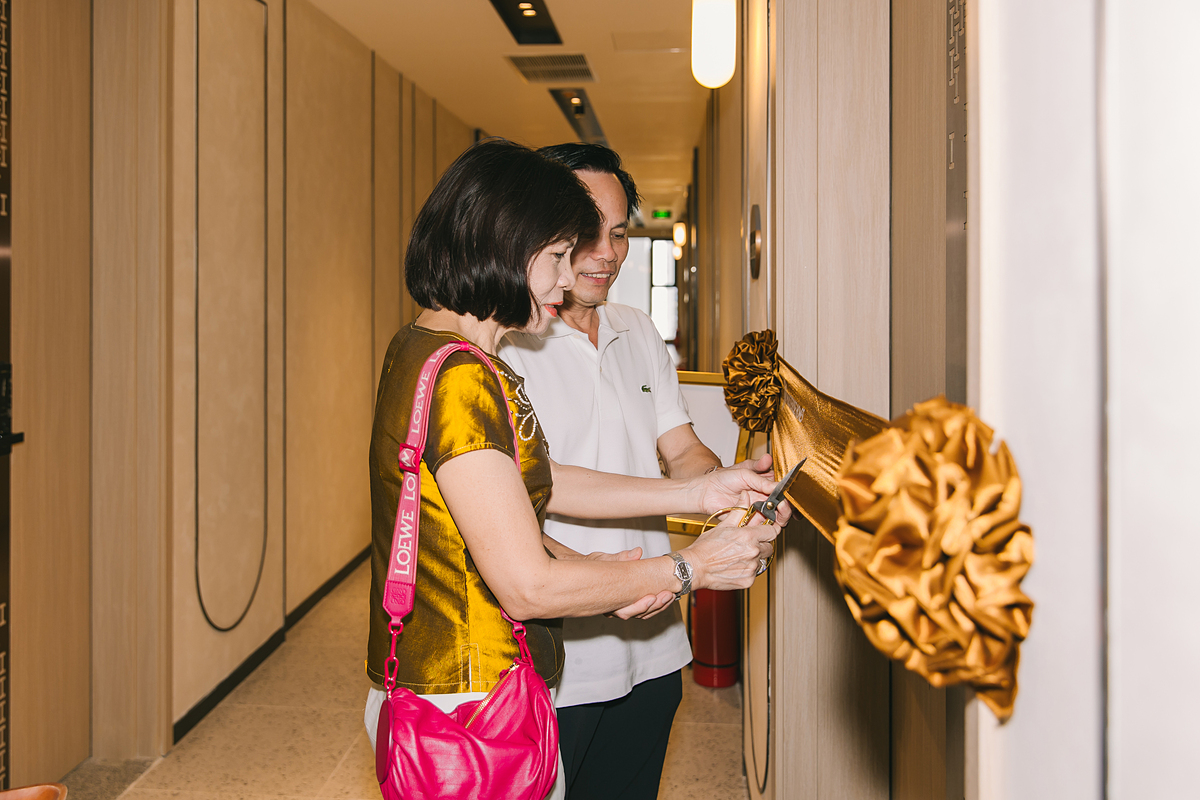 Hàng trăm cư dân hào hứng nhận nhà và dọn về tổ ấm mới ngay cuối năm 2023.