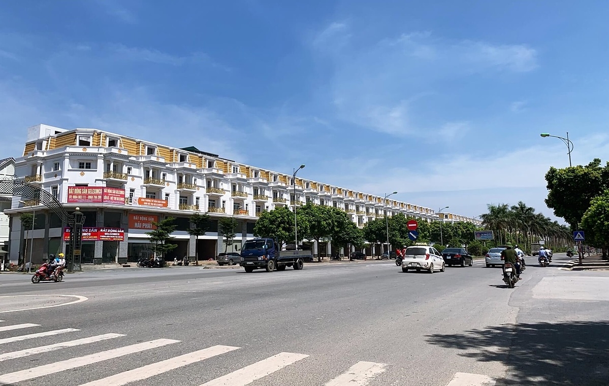 Khu đô thị Geleximco Lê Trọng Tấn thống lĩnh hầu hết trục đường Lê Trọng Tấn &lpar;Hà Đông&rpar;.