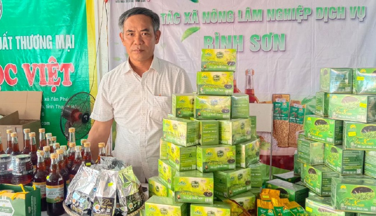 Ông Lê Đình Tú được bình chọn là một trong 100 Nông dân Việt Nam xuất sắc năm 2023.