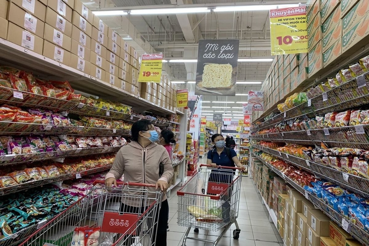 Mức tăng 9,6% của tổng mức bán lẻ hàng hóa và doanh thu dịch vụ tiêu dùng được cho là mâu thuẫn với tình hình thị trường.