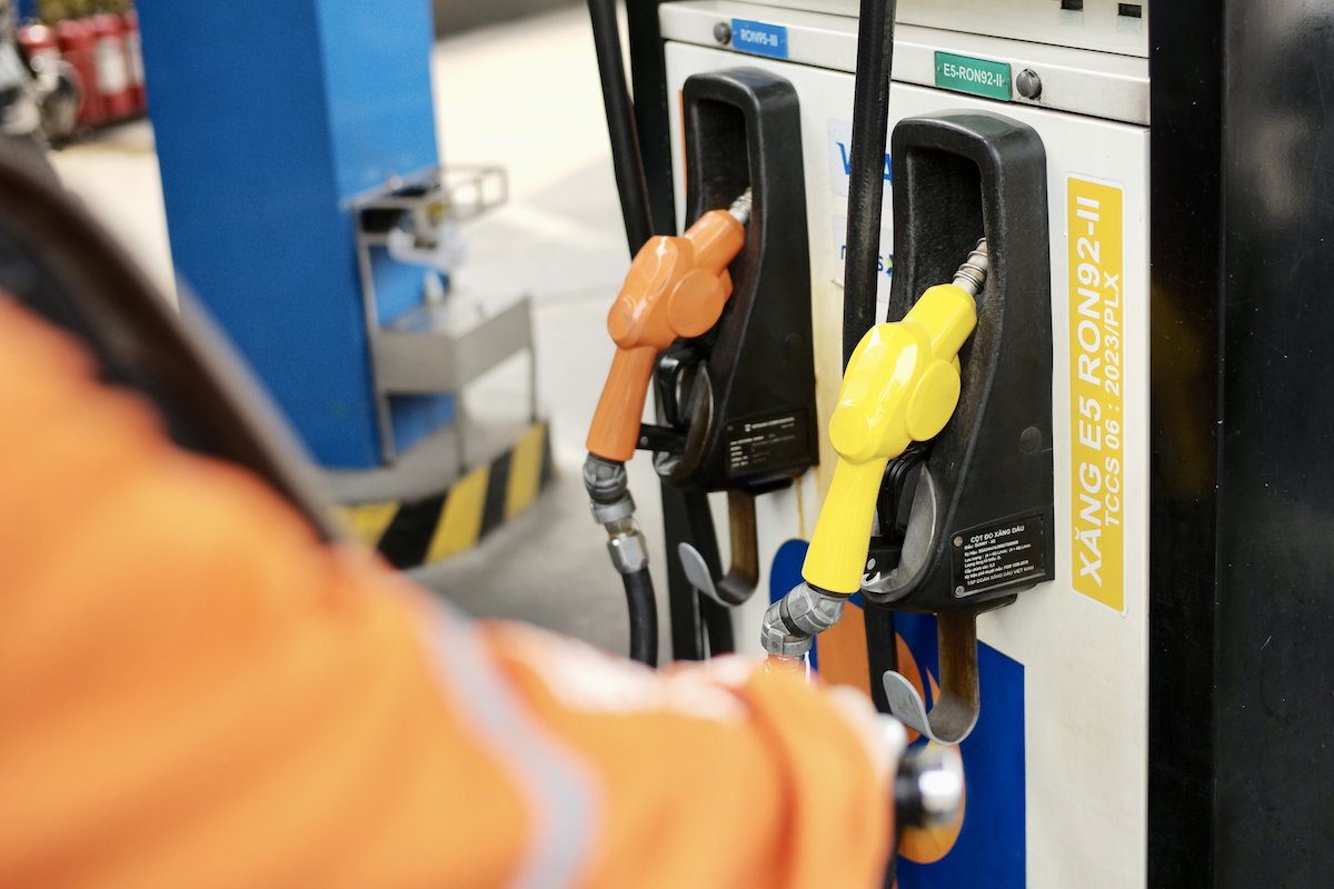 Giá xăng dầu giảm trong kỳ điều hành đầu tiên của năm mới 2024.