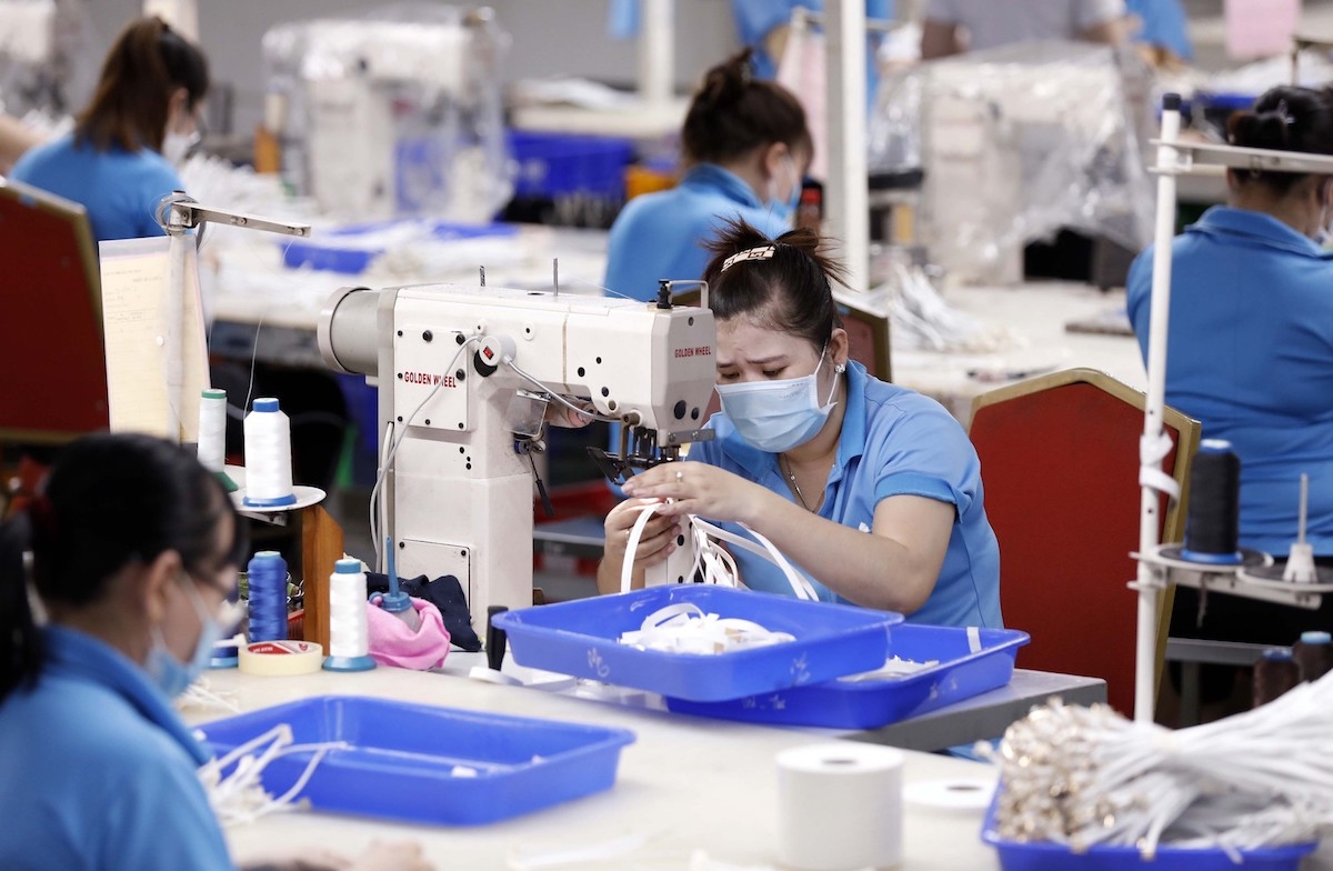 Nghị quyết 02 của Chính phủ đặt ra năm 2024, phấn đấu số doanh nghiệp gia nhập thị trường &lpar;thành lập mới và quay trở lại hoạt động&rpar; năm 2024 tăng ít nhất 10% so với năm 2023.