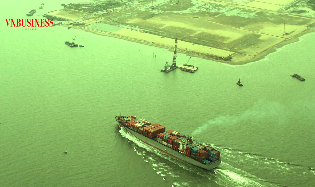 Những dự báo mới nhất trong năm 2024 cho thấy, rủi ro đứt gãy chuỗi cung ứng vẫn còn khá cao, đặt ra không ít thách thức cho hoạt động XK của Việt Nam.