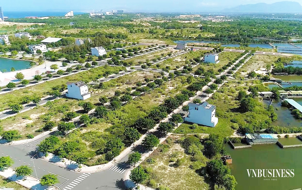 Vừa nhen nhóm hồi phục, thị trường bất động sản đã bắt đầu xuất hiện những cơn sốt cục bộ.