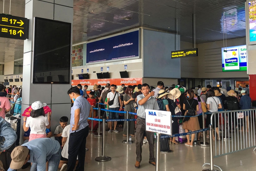 Dịp Tết Nguyên đán Giáp Thìn, từ ngày 25/1 - 24/2/2024, dự kiến các hãng hàng không nội địa sẽ khai thác và cung ứng khoảng 5,5 triệu vé trên toàn mạng bay nội địa.