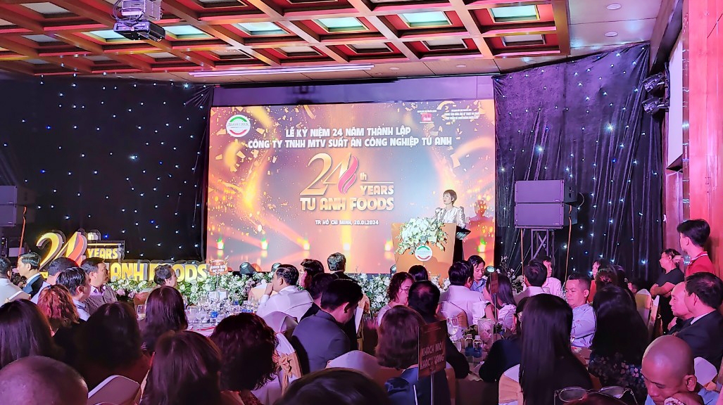 Bà Nguyễn Thị Nụ, Giám đốc Công ty Tú Anh Foods phát biểu tại sự kiện.