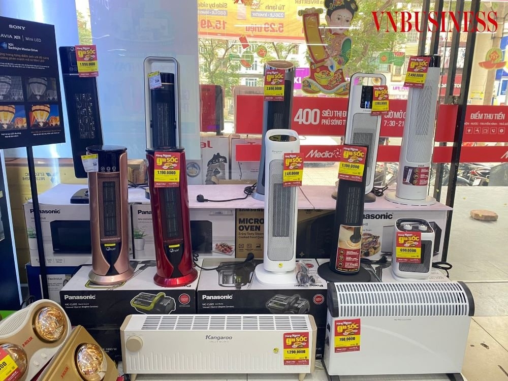 Các thiết bị sưởi ấm có giá dao động từ 300.000 – 3 triệu đồng/sản phẩm.