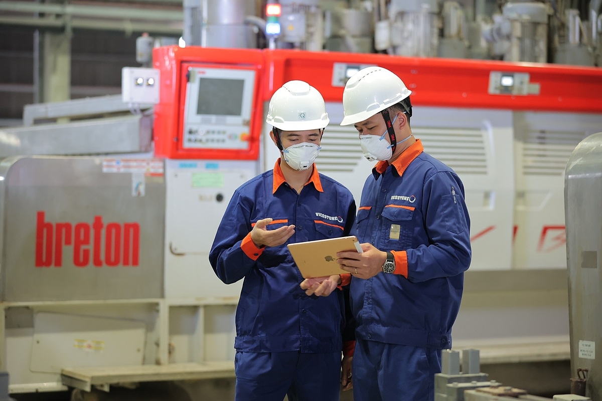 Năm 2023, Vicostone tiếp tục chương trình kiểm soát và sử dụng hiệu quả chi phí để tối ưu hoạt động quản lí, vận hành doanh nghiệp.