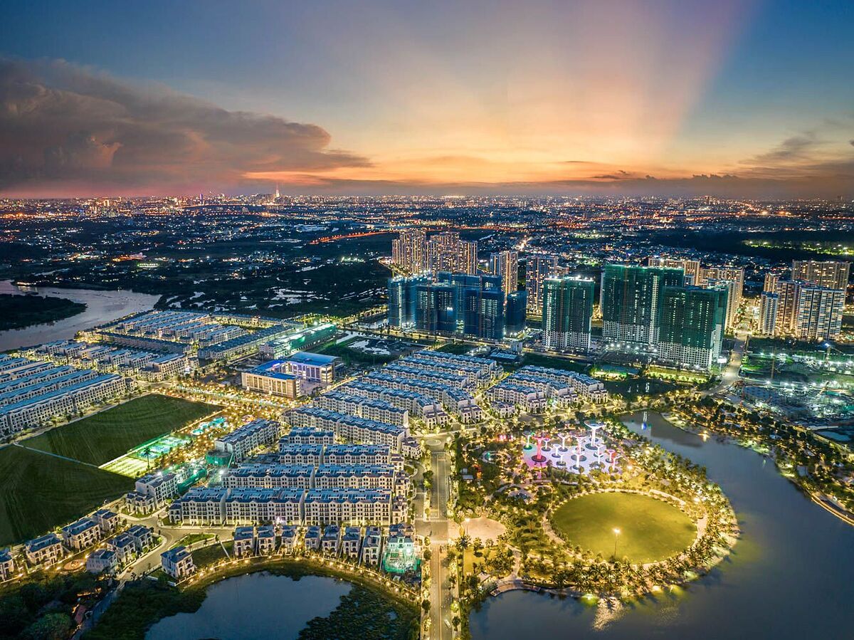 Nhiều doanh nghiệp địa ốc như Novaland, Vinhomes… ghi nhận kết quả kinh doanh năm 2023 đầy bất ngờ.