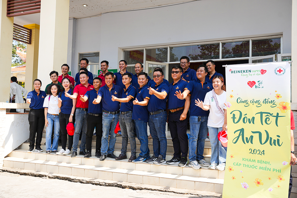 Chương trình “HEINEKEN Cares - Chung tay sẻ chia, cùng cộng đồng đón Tết An Vui”.