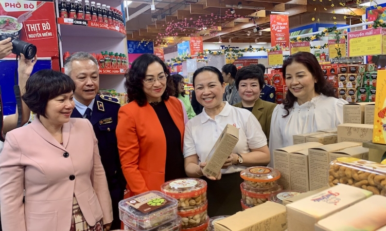 Bộ Công Thương: Giá cả hàng Tết không có biến động bất thường