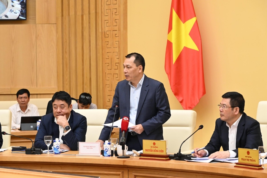 Cuộc họp đánh giá, kiểm điểm tiến độ đường dây 500kV mạch 3 từ Quảng Trạch đến Phố Nối.