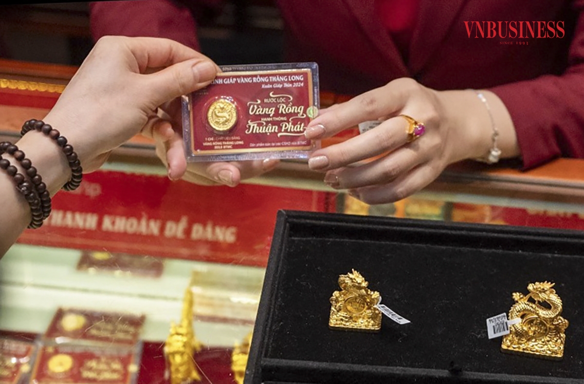 Ngoài các sản phẩm mẫu hình rồng thì năm nay cũng có rất nhiều loại mẫu mã khác nhau, từ 0,5 chỉ, 1 chỉ, 2 chỉ, 3 chỉ, 5 chỉ, ... dành cho khách hàng lựa chọn theo khả năng kinh tế của mỗi người. Tuy nhiên, các mẫu có giá từ 1-2 chỉ được tiêu thụ nhiều nhất.