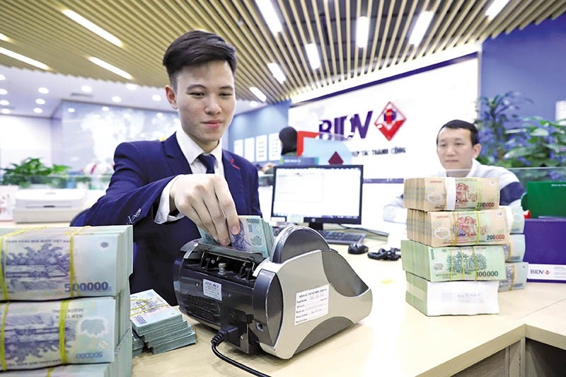 Nhiều ngân hàng than khó công khai lãi suất cho vay bình quân &lpar;Ảnh minh họa&rpar;.