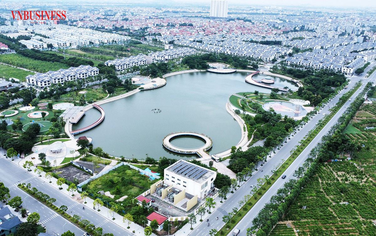 Trong bối cảnh khu vực trung tâm đã bão hòa, các doanh nghiệp địa ốc đang lựa chọn dạt về vùng ven hoặc tỉnh lẻ &lpar;Ảnh minh họa: Phạm Hòa&rpar;.