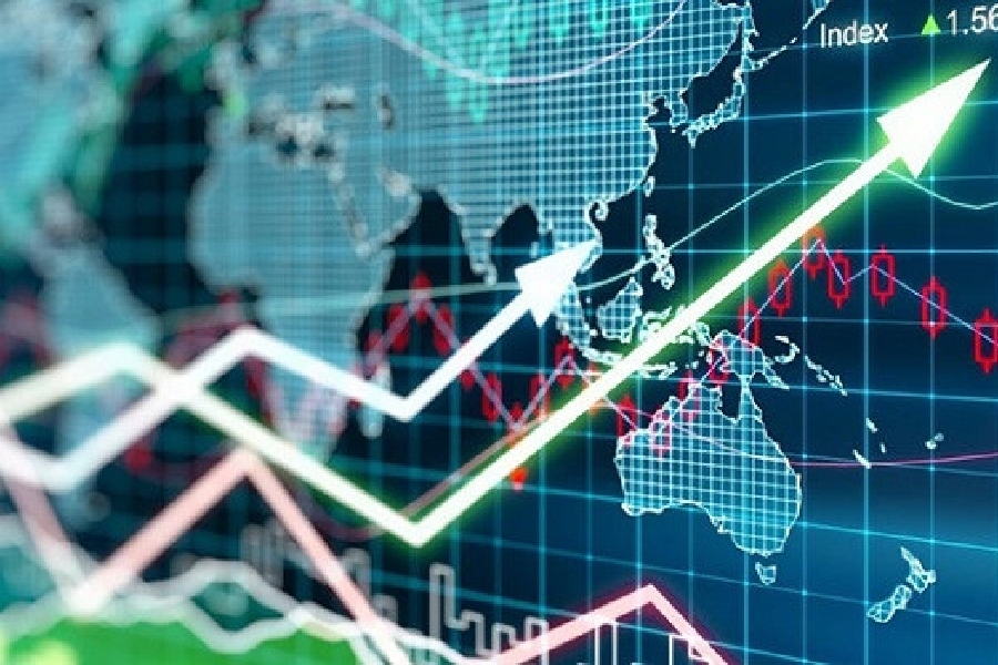 VN-Index liên tục đi lên dưới sự dẫn dắt của nhóm cổ phiếu trụ mà gần như không có sự điều chỉnh nào rõ rệt.