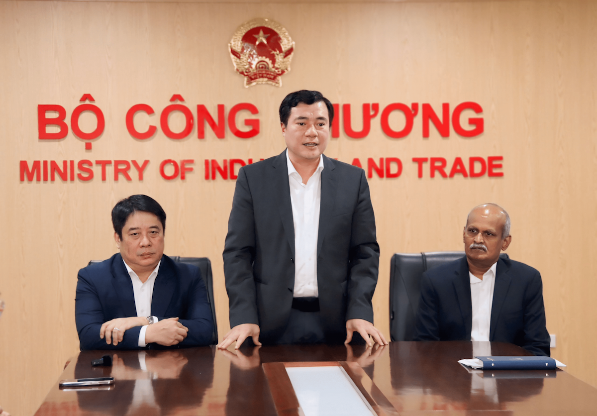 Lễ chuyển giao nhà máy điện BOT Phú Mỹ 3 cho EVN.