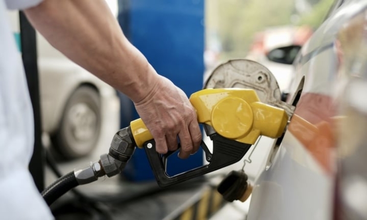 Bộ Công Thương sẽ giảm đầu mối nhập khẩu xăng dầu