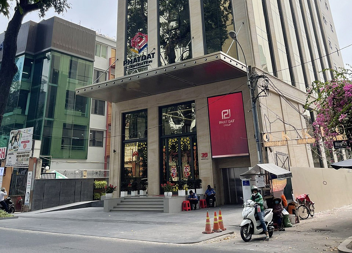 Toàn cảnh trụ sở văn phòng mới của Phát Đạt tại địa chỉ số 39 Phạm Ngọc Thạch, quận 3, TP.HCM. Ảnh: Trần Lân