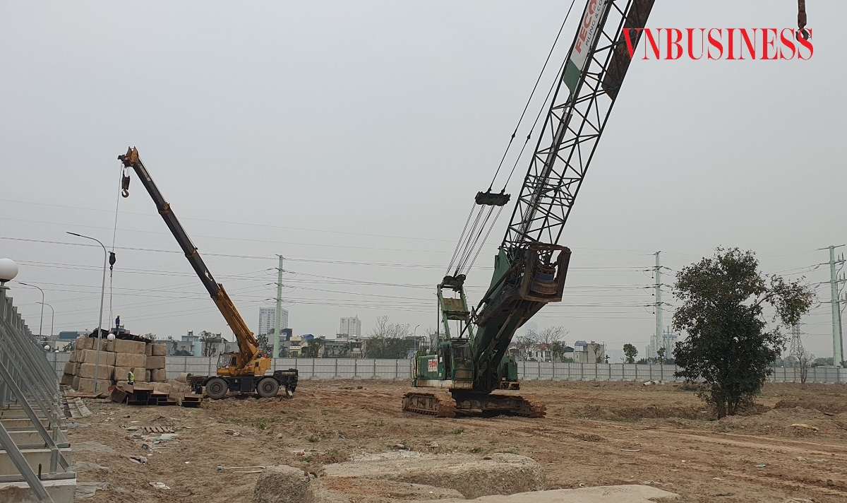 Dự án Lumi Hanoi chưa xây dựng phần móng, mới quây tôn xung quanh và xây dựng hạ tầng.