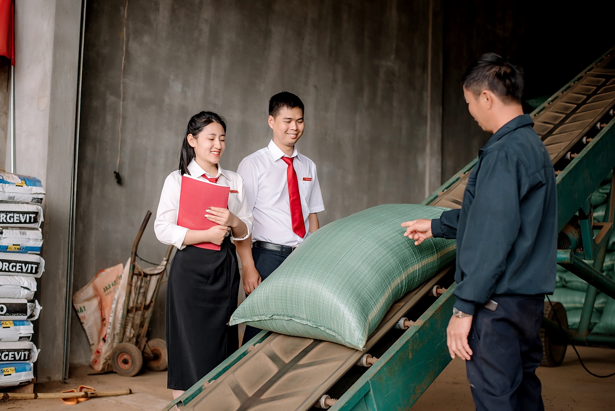 Agribank dành 65.000 tỷ đồng vốn ưu đãi sẵn sàng hỗ trợ doanh nghiệp.