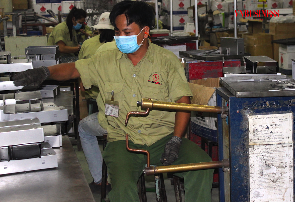 Khâu hoạch định chính sách thuế cần xem xét, điều chỉnh chỉnh lại để tránh có những điều khoản mới gây bất lợi cho sức cạnh tranh của DN Việt.