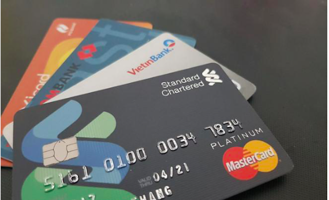 Một số trường hợp ngân hàng có quyền phong toả tài khoản khách hàng mà không thông báo nhằm tránh chủ tài khoản tẩu tán tài sản.