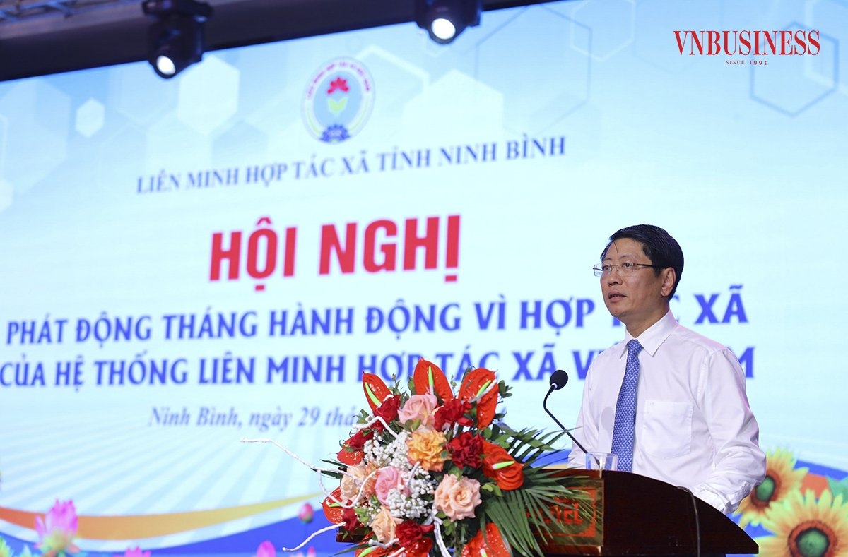 Ông Trần Song Tùng, Phó Chủ tịch UBND tỉnh Ninh Bình nhấn mạnh tầm quan trọng của khu vực kinh tế tập thể trong quá trình phát triển kinh tế, xã hội trên địa bàn.