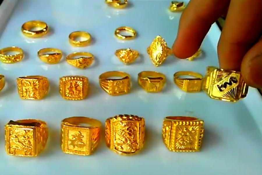 Giá vàng nhẫn giảm nhẹ nhưng vẫn trụ vững trên 71 triệu đồng/lượng.