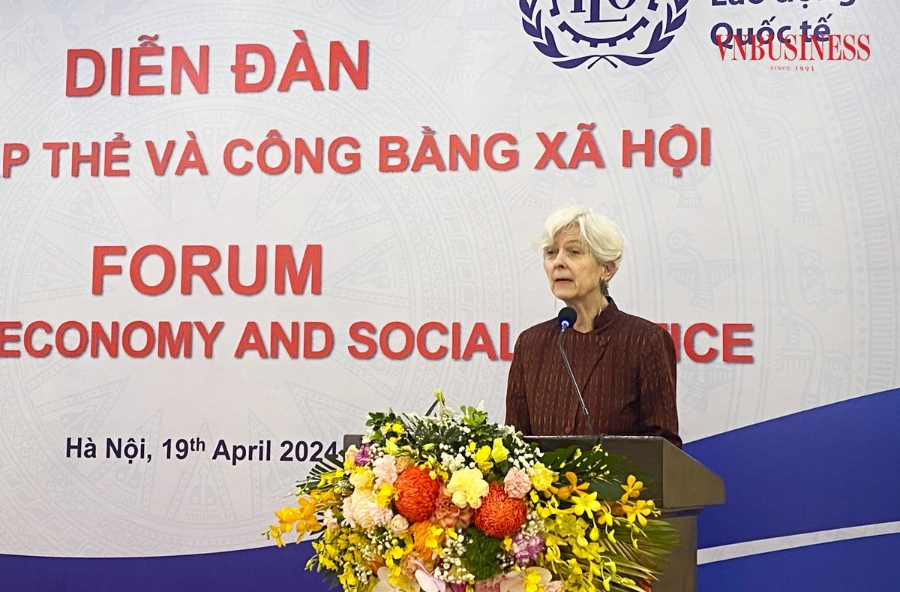 Bà Ingrid Christensen, Giám đốc ILO Việt Nam cho rằng Luật HTX năm 2023 đã mở ra những điều kiện thuận lợi để phát triển công bằng xã hội trong khu vực KTTT, HTX.