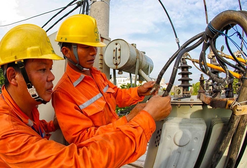 EVN cập nhật tính toán kế hoạch cung ứng điện các tháng cao điểm mùa khô.