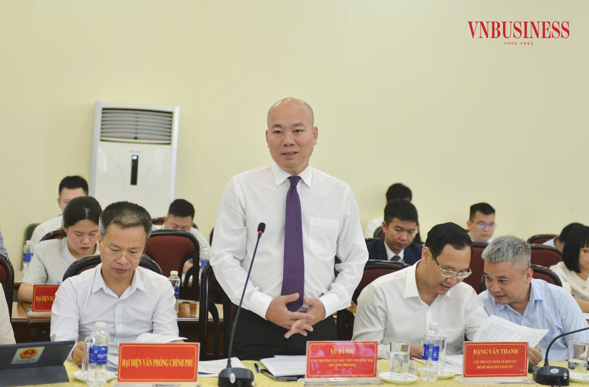 Ông Vũ Bá Phú, Cục trưởng Cục Xúc tiến thương mại &lpar;Bộ Công Thương&rpar; cho biết nhiều HTX đã xuất khẩu và có sản phẩm OCOP 4,5 sao. Chính vì vậy, cần ưu tiên cho những HTX vay vốn.